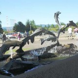 Памятник лососю в Портленде, США