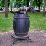 Памятник щуке в Донецке, Украина